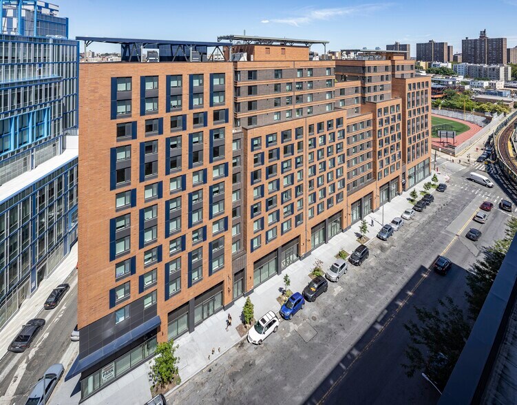 More Photos Of 435 Westchester Ave, Bronx Apartments For Lease