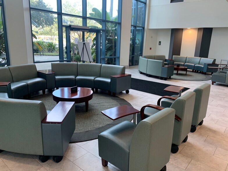 Primary Photo Of 6550 W Hillsborough Ave, Tampa Office For Lease