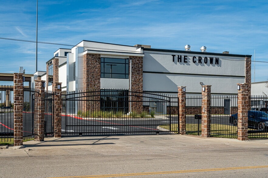 More Photos Of 10841 Composite Dr, Dallas Lodge Meeting Hall For Sale