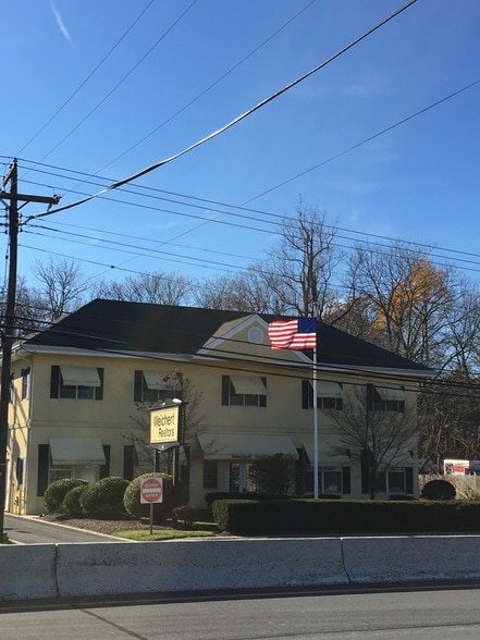 More Photos Of 1008 State Route 35, Middletown Office For Sale