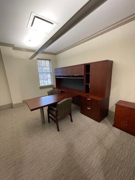More Photos Of 220 Elm St, New Canaan Office For Lease