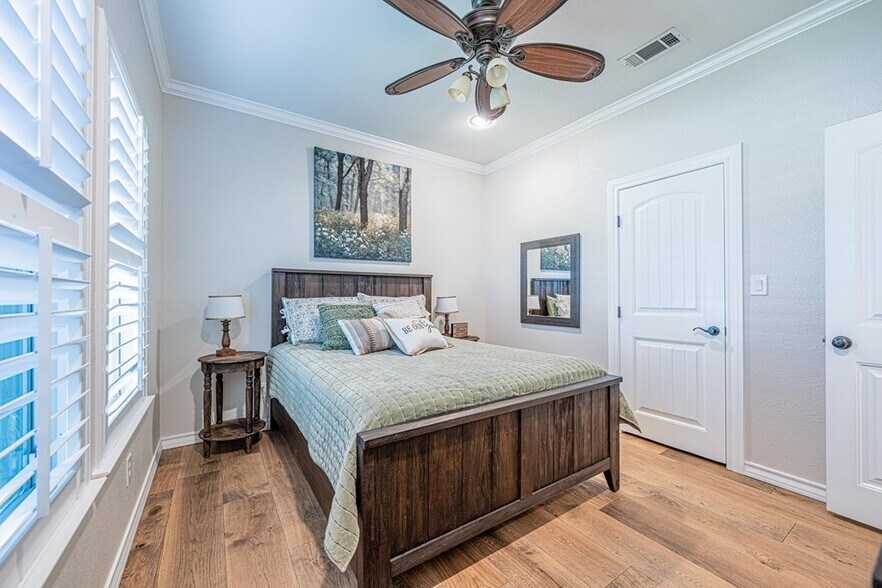 More Photos Of 4012 E County Road 63, Midland Specialty For Sale