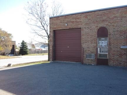More Photos Of 820 N Ridge Ave, Lombard Warehouse For Lease