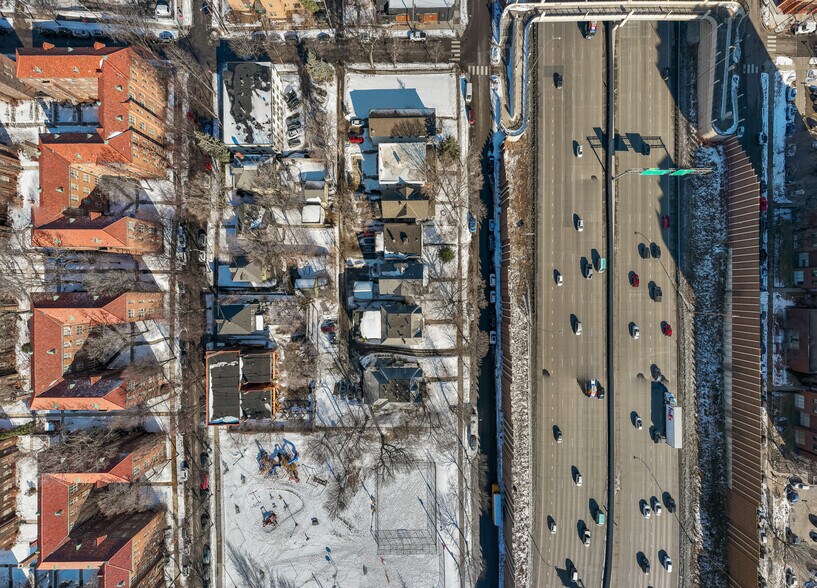 More Photos Of 2420 4th Ave S, Minneapolis Apartments For Sale