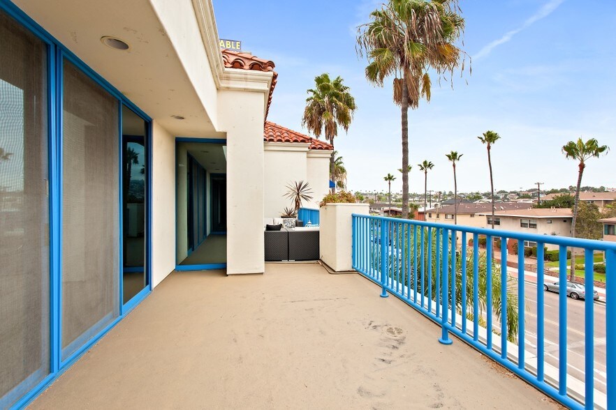 More Photos Of 1611 S Catalina Ave, Redondo Beach Medical For Lease