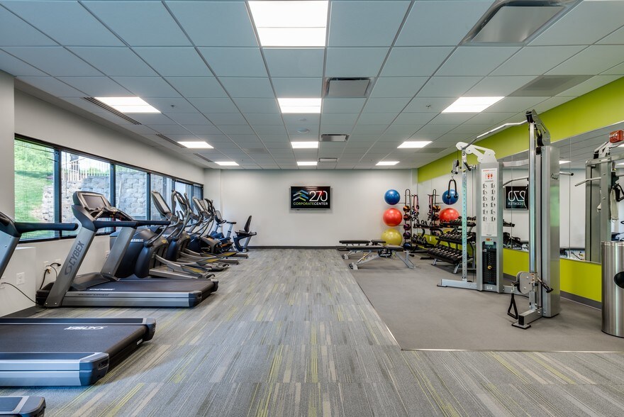 More Photos Of 20201 Century Blvd, Germantown Office For Lease