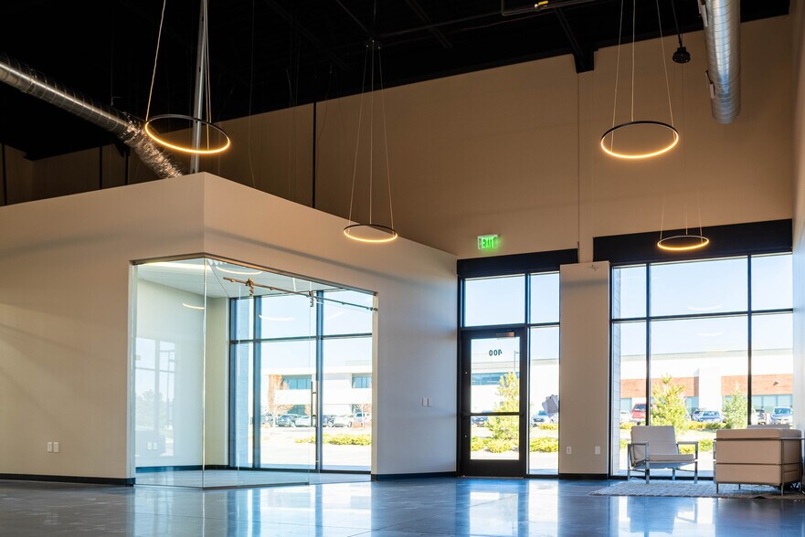 More Photos Of 199 S Taylor Ave, Louisville Research And Development For Lease