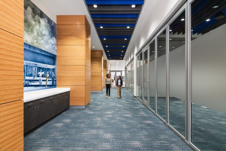 More Photos Of 300 Convent St, San Antonio Office For Lease