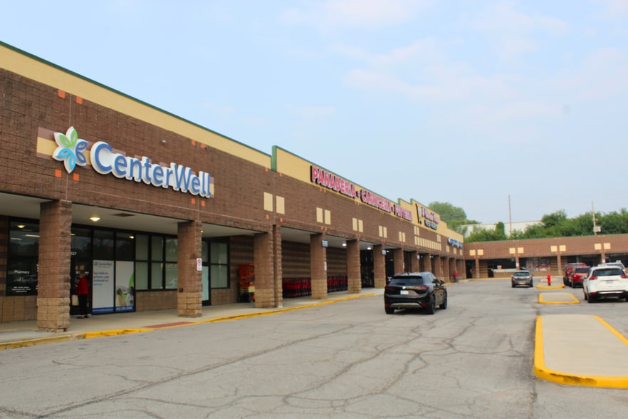 More Photos Of 7523-7569 State Ave, Kansas City Unknown For Lease