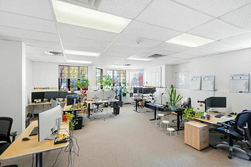 More Photos Of 1 Terence Matthews Cres, Ottawa Office For Sale