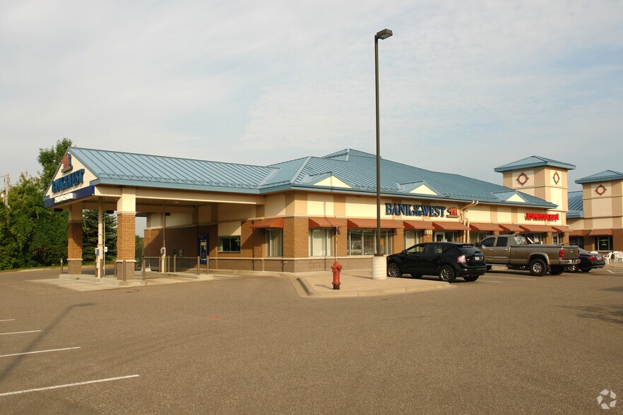 Primary Photo Of 6505 Ware Rd, Circle Pines Freestanding For Sale