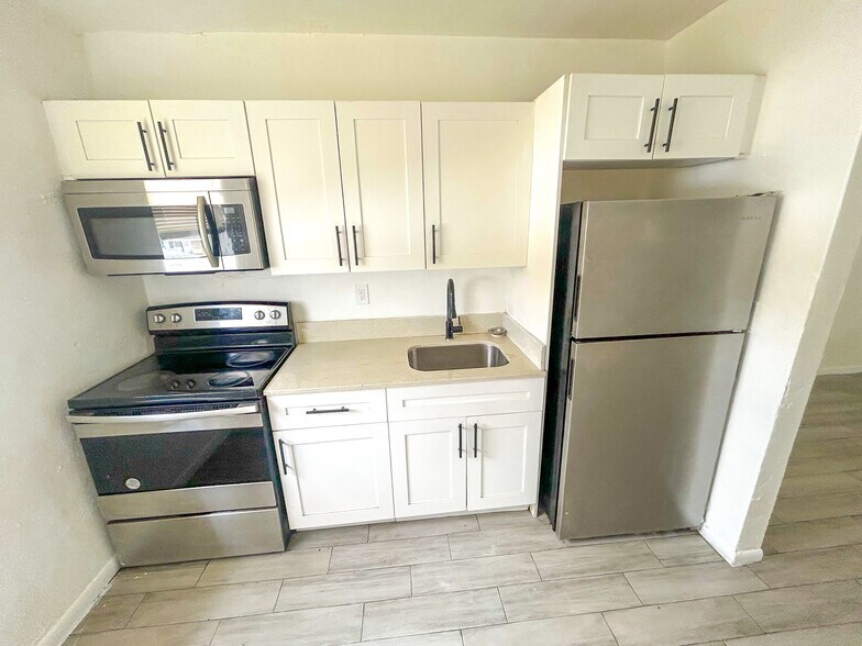 More Photos Of 1261 NW 59th St, Miami Apartments For Sale