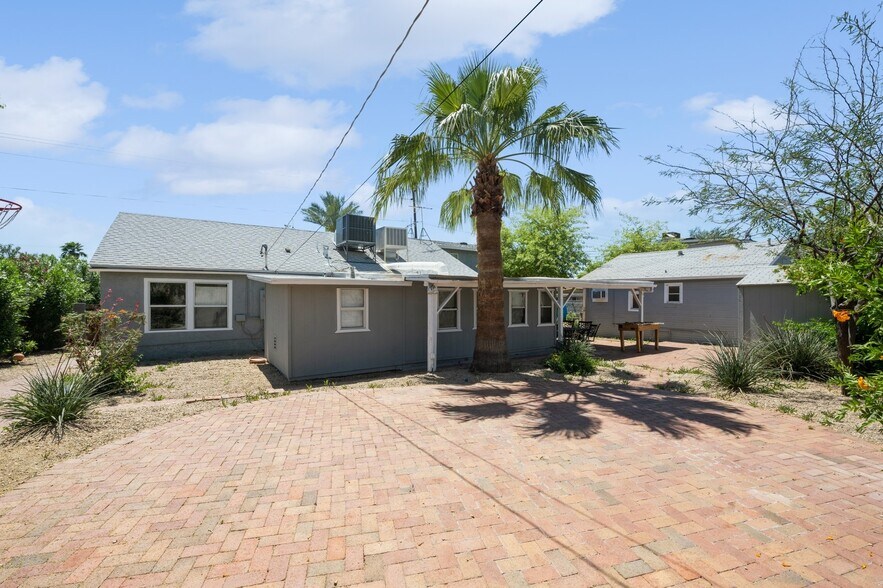 More Photos Of 316 E Vogel Ave, Phoenix Apartments For Sale
