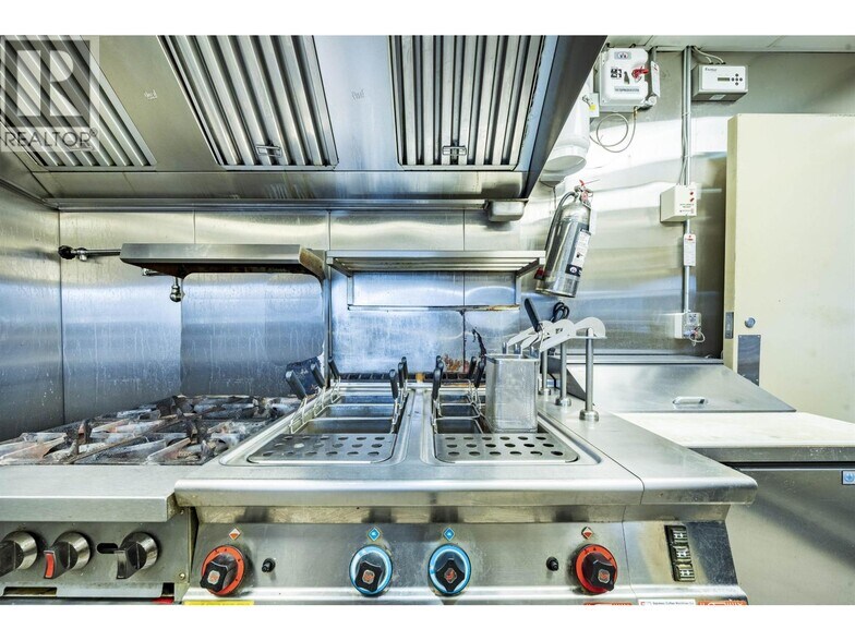 More Photos Of 4000 No. 3 Rd, Richmond Storefront Retail Office For Sale