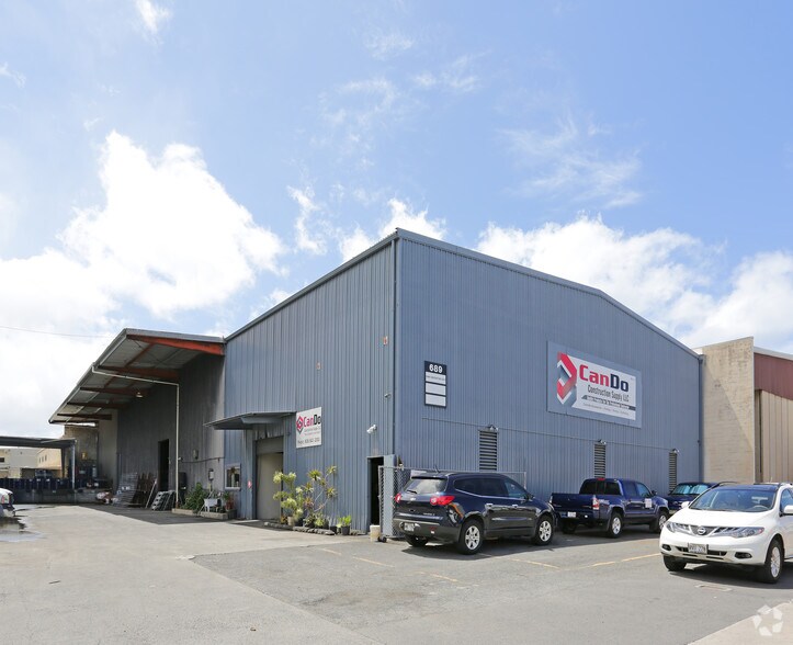 Primary Photo Of 689 Kakoi St, Honolulu Warehouse For Lease