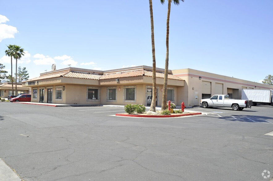 More Photos Of 5000 W Oakey Blvd, Las Vegas Light Distribution For Lease