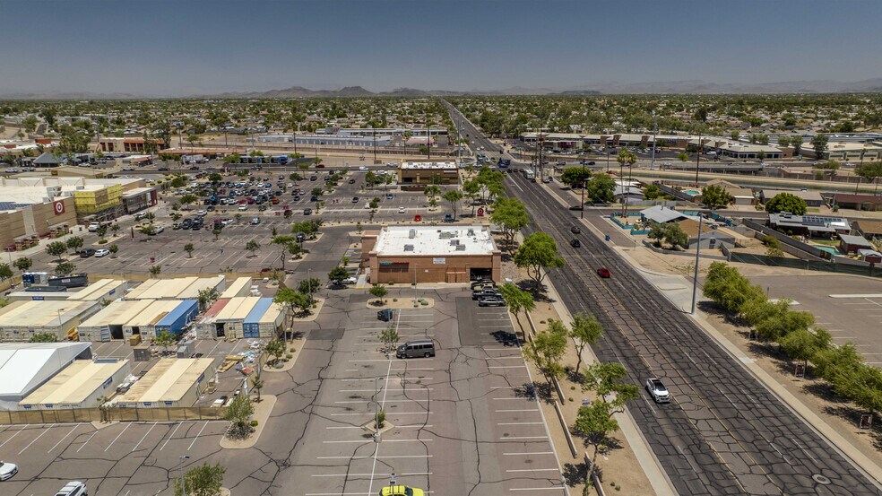 More Photos Of 10240 N 43rd Ave, Glendale Freestanding For Lease