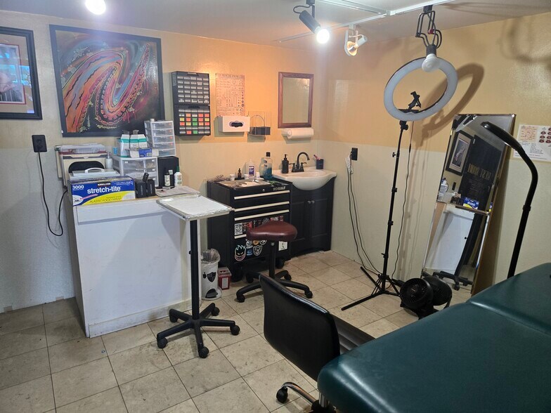 More Photos Of 340 Hana Hwy, Kahului Unknown For Lease