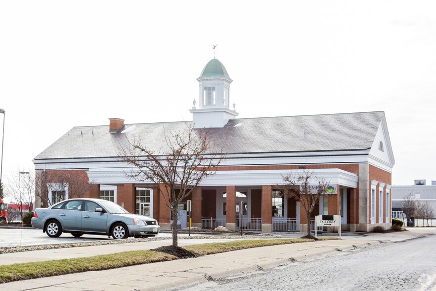 More Photos Of 361 Midway Blvd, Elyria Bank For Lease