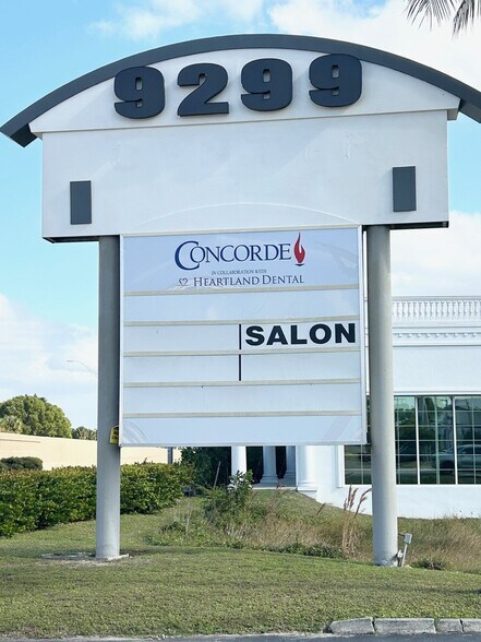 More Photos Of 9299 College Pky, Fort Myers Office For Lease