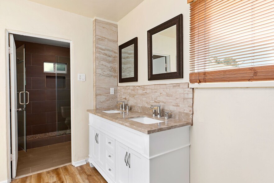 More Photos Of 2749 S Sepulveda Blvd, Los Angeles Multifamily For Sale