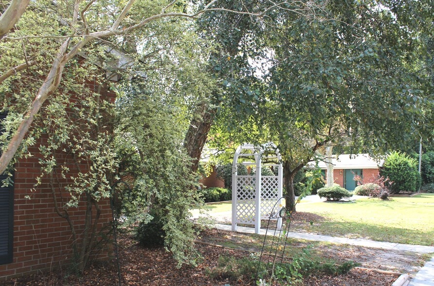 More Photos Of 329 Cooper St, Kenansville Assisted Living For Sale