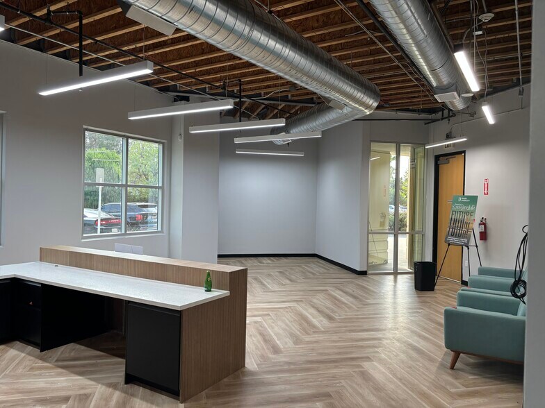 More Photos Of 2705 Media Center Dr, Los Angeles Warehouse For Lease