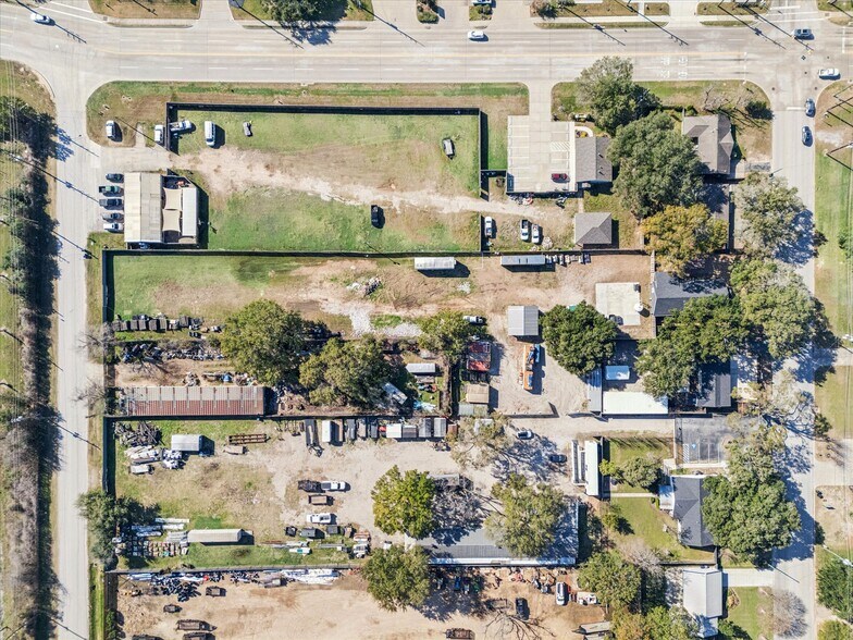 More Photos Of 5235 E 5th St, Katy Flex For Sale