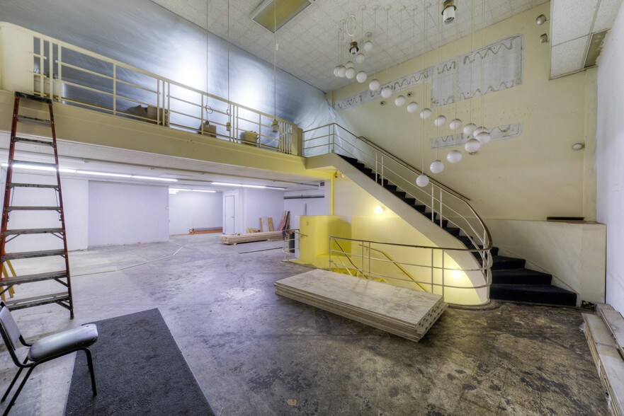 More Photos Of 419-425 Wabasha St N, Saint Paul Loft Creative Space For Sale