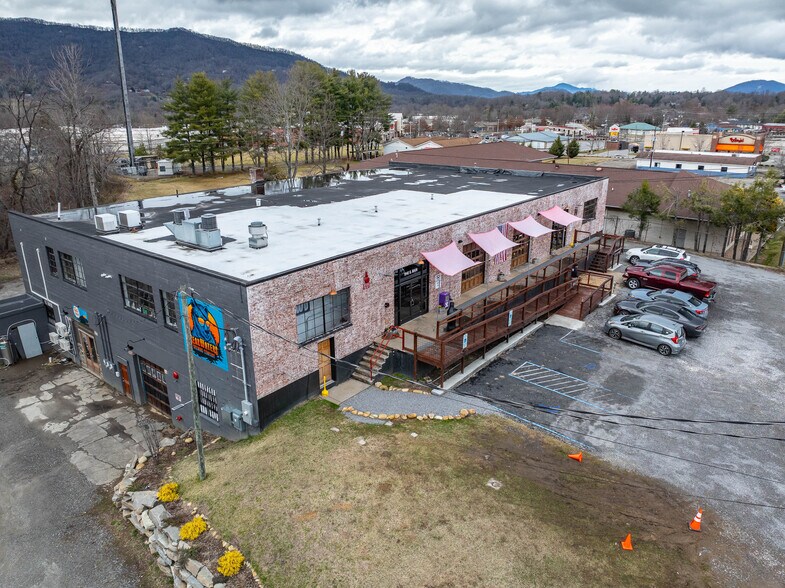 More Photos Of 1940 S Main St, Waynesville Industrial For Sale