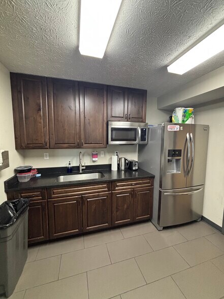 More Photos Of 2306 IFCU way, Lafayette Auto Dealership For Sale