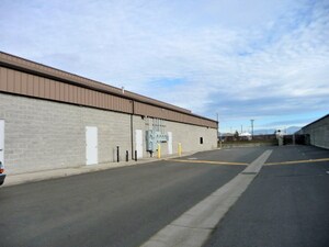 More Photos Of 8336 Highway 62 Hwy, White City Storefront Retail Office For Lease
