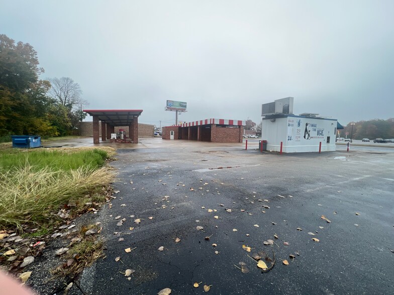 More Photos Of 508 S Palestine St, Athens Carwash For Sale