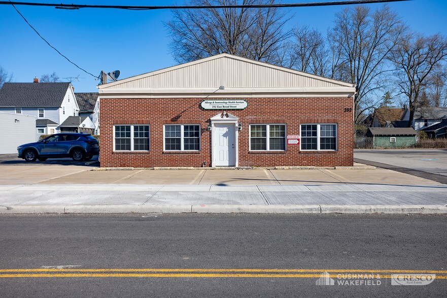 More Photos Of 252 E Broad St, Elyria Office For Sale