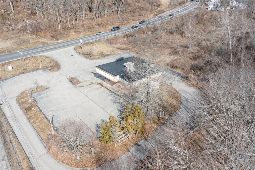 More Photos Of 641 Norwich New London Tpke, Uncasville Fast Food For Sale