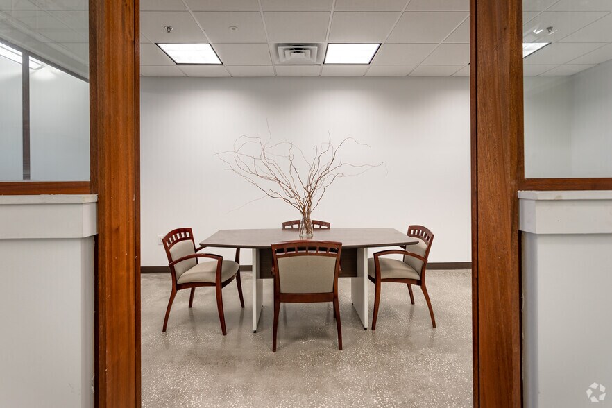 More Photos Of 635 Rutledge Ave, Charleston Loft Creative Space For Lease