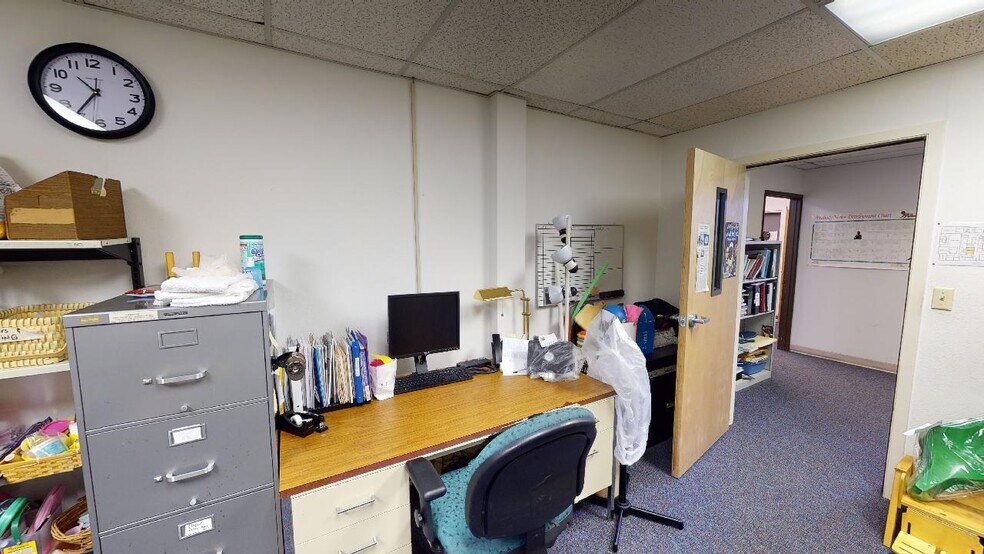 More Photos Of 3196 Marine Dr, Astoria Loft Creative Space For Lease