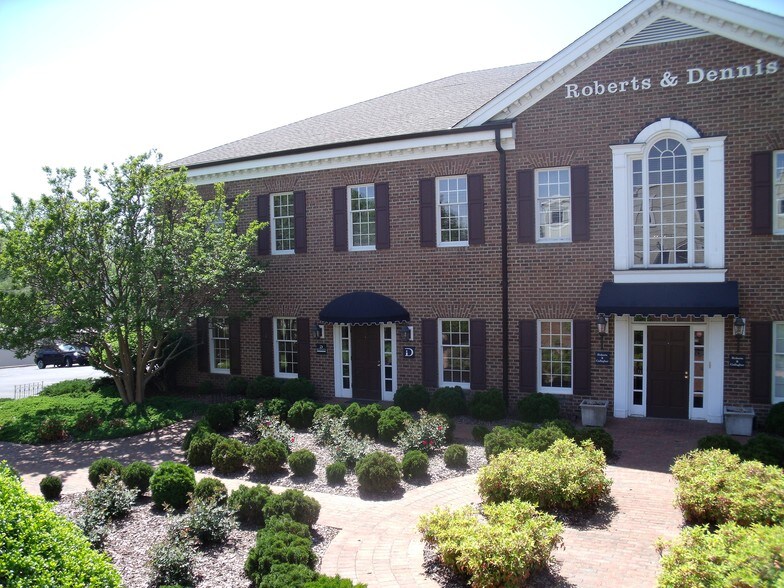 More Photos Of 901 Battleground Ave, Greensboro Office For Lease