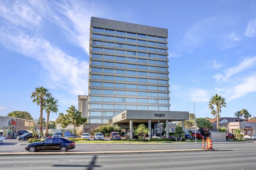 More Photos Of 1020 E Desert Inn Rd, Las Vegas Apartments For Lease