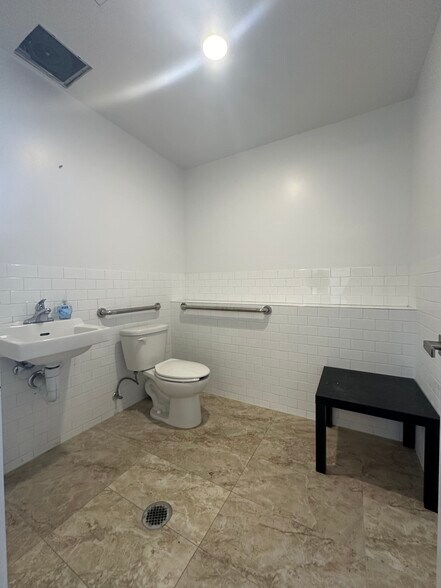 More Photos Of 362 Van Brunt St, Brooklyn Apartments For Sale