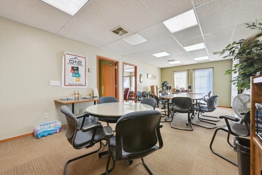 More Photos Of 7510 Sherman St, Denver Office For Sale