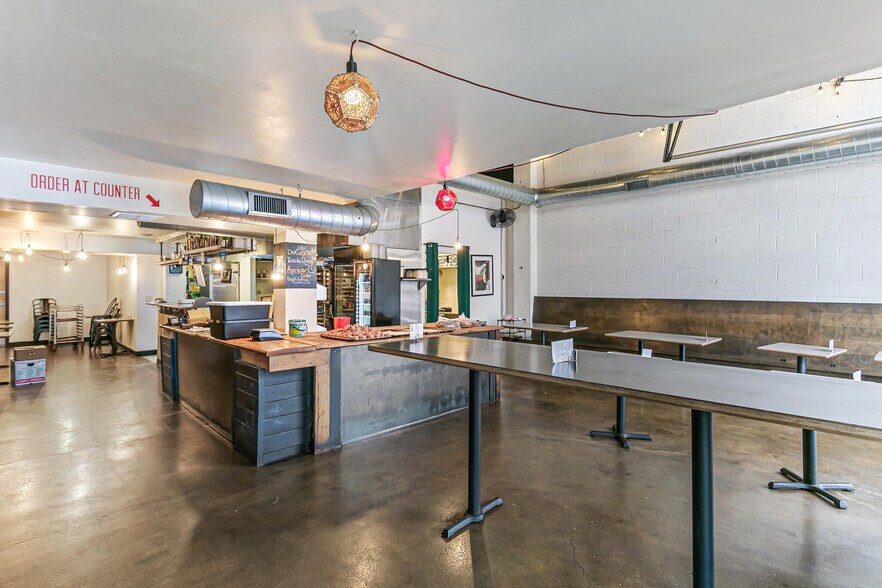 More Photos Of 3264 Larimer St, Denver Restaurant For Sale