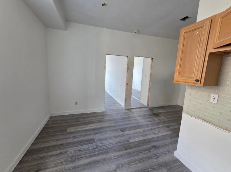 More Photos Of 701-703 W Girard Ave, Philadelphia Apartments For Sale