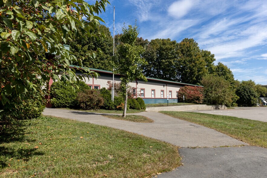 More Photos Of 50 Mayo St, Dover-Foxcroft Schools For Sale
