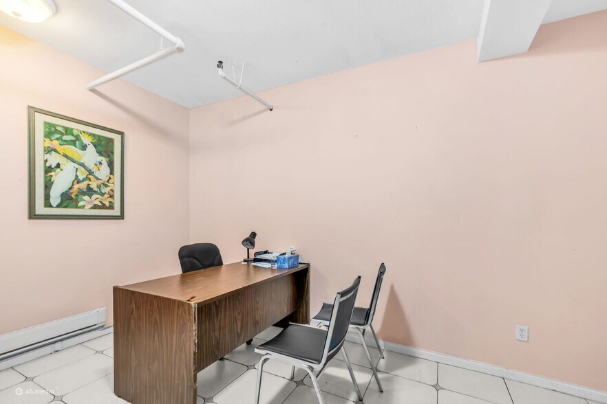 More Photos Of 1872-1874 Kingsway, Vancouver Storefront Retail Office For Sale