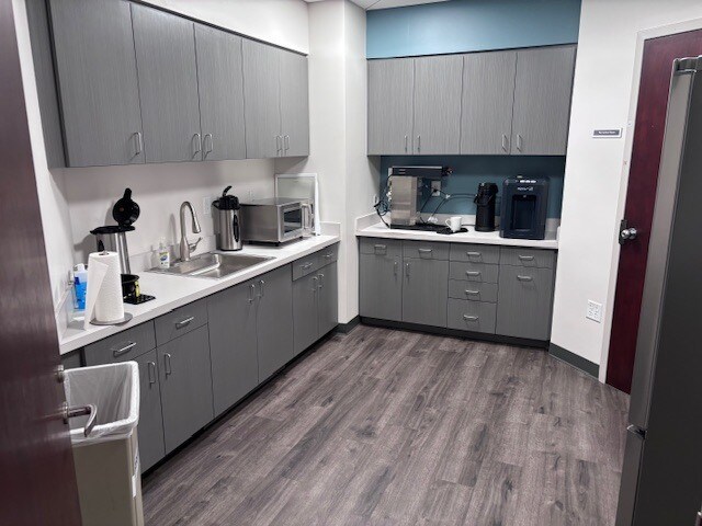 More Photos Of 8403 Arlington Blvd, Fairfax Office For Lease