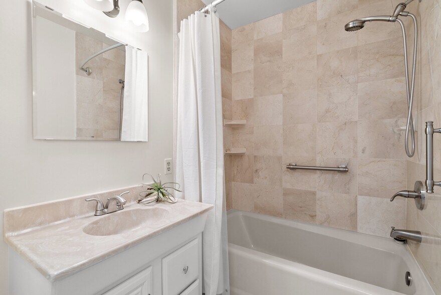 More Photos Of 7919 Empire Grade, Santa Cruz Multifamily For Sale
