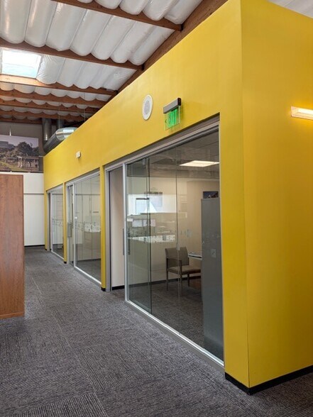 More Photos Of 3330 Ocean Park Blvd, Santa Monica Loft Creative Space For Lease