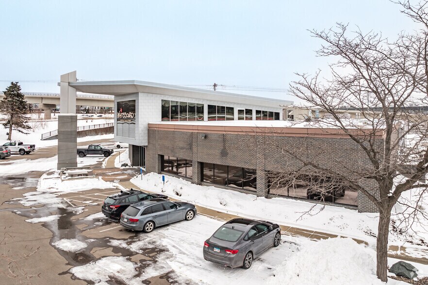 More Photos Of 6801-6811 Flying Cloud Dr, Eden Prairie Research And Development For Lease