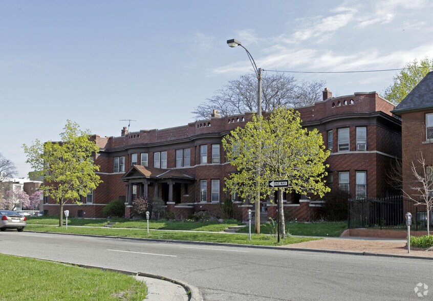 Primary Photo Of 4742-4754 Anthony Wayne Dr, Detroit Apartments For Sale